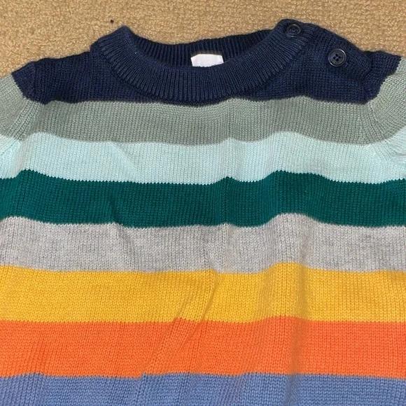 Baby gap sweater bundle- size 3-6 months - Picture 9 of 10